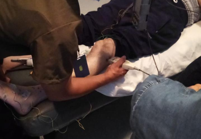 Velocidades de Conducción y Electromiografia